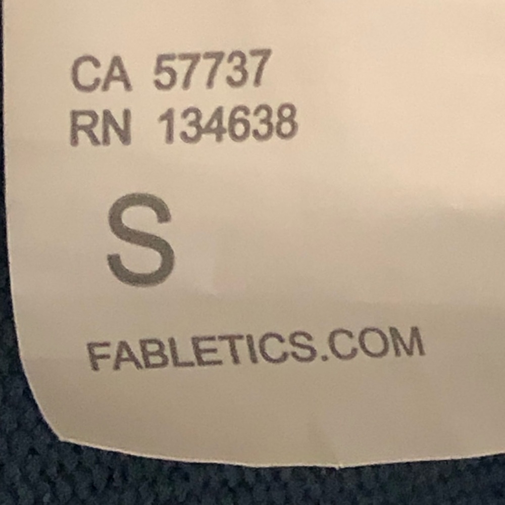 Fabletics pullover cropped size S - Picture 9 of 10